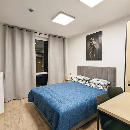 Great A 14 * Varsovia